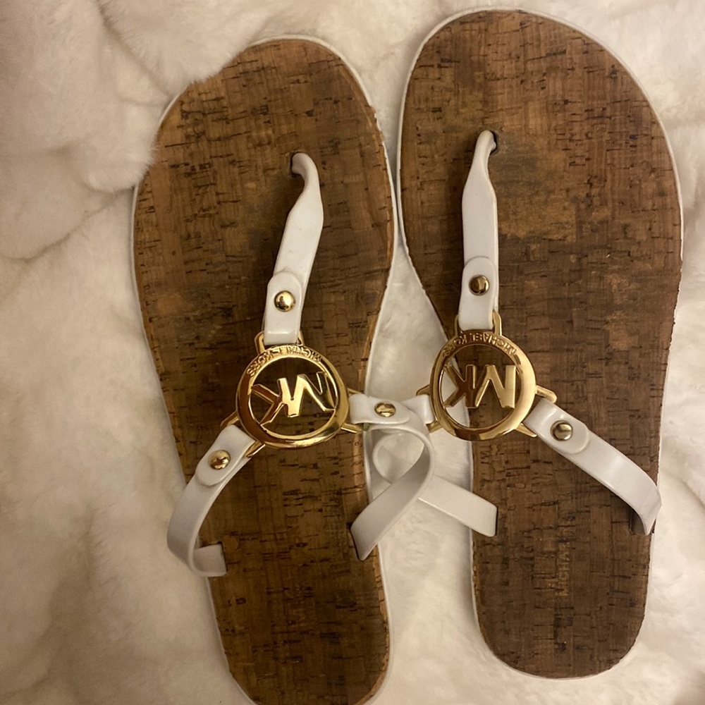 Michael Kors sandals🤍